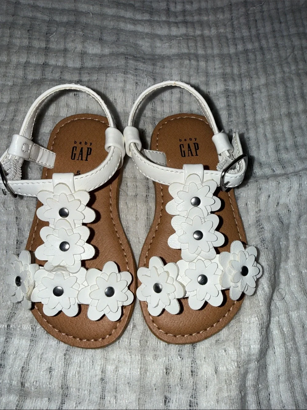 GAP White Floral Baby Sandals with Buckle